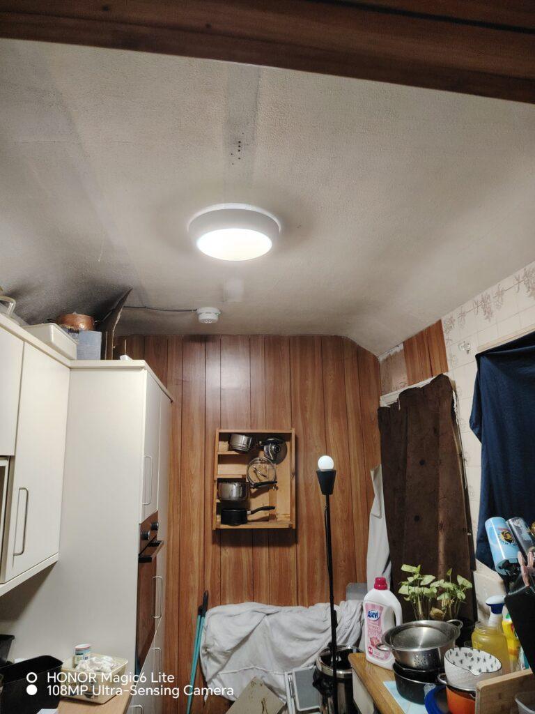 Lights And Sockets 4