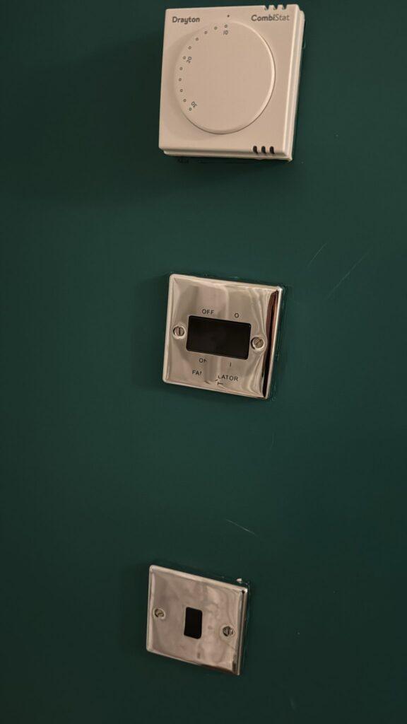 Lights And Sockets 8